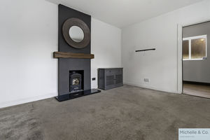 Living Room- click for photo gallery